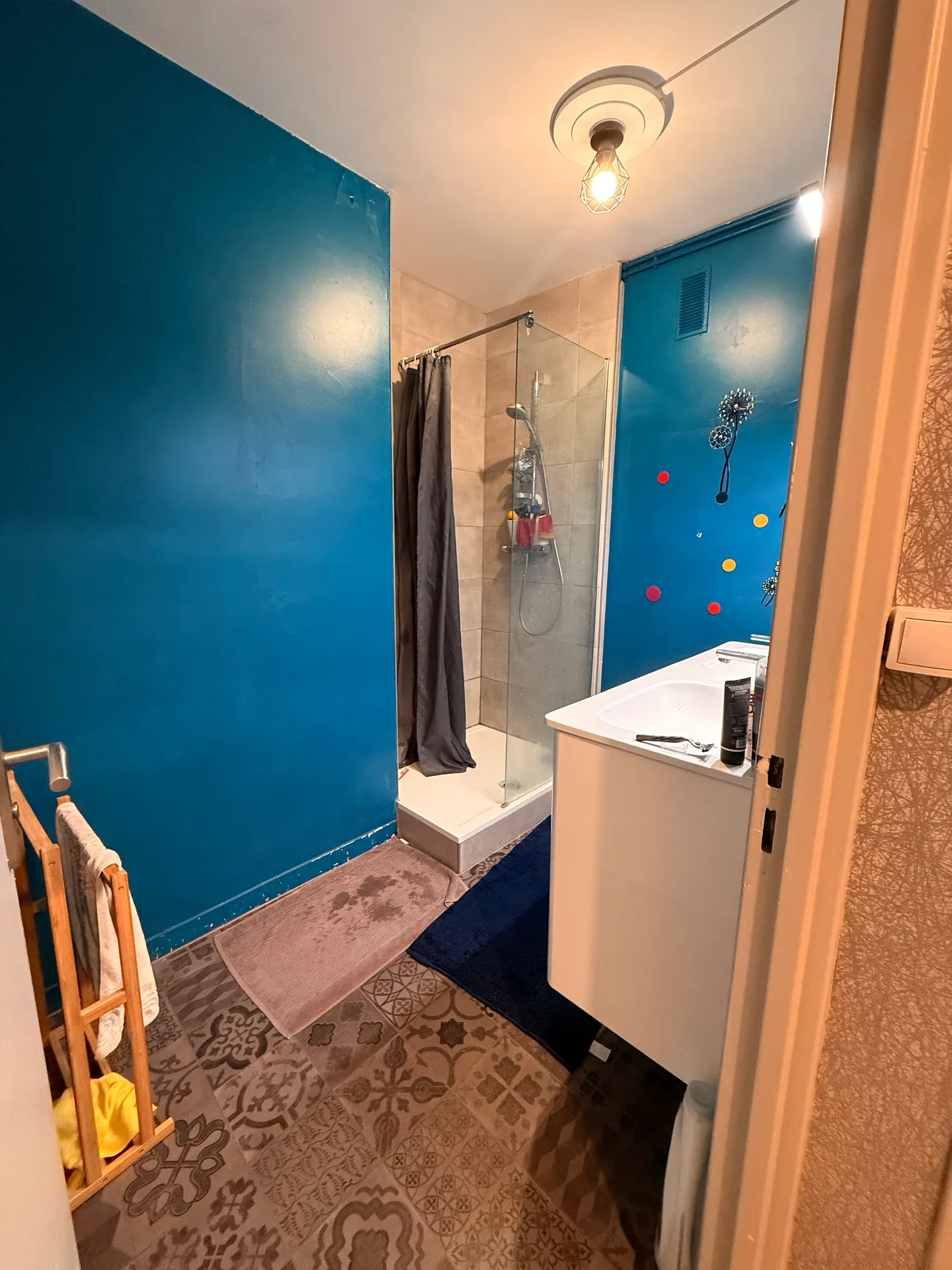 Une chambre 13m2 — image 10 of 13