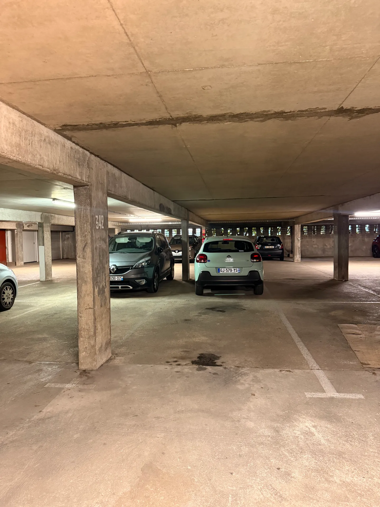Une chambre 13m2 — image 13 of 13