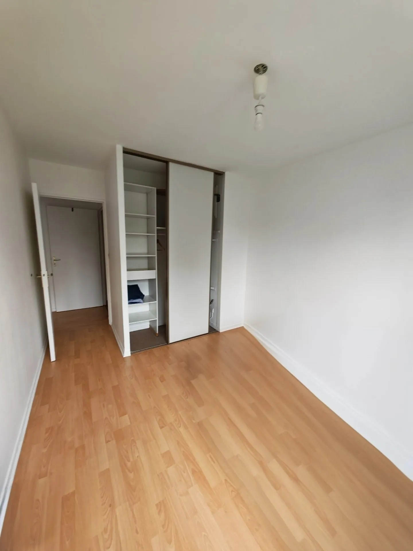 Appartement en colocation à deux à Monplaisir Lumière — image 2 of 11