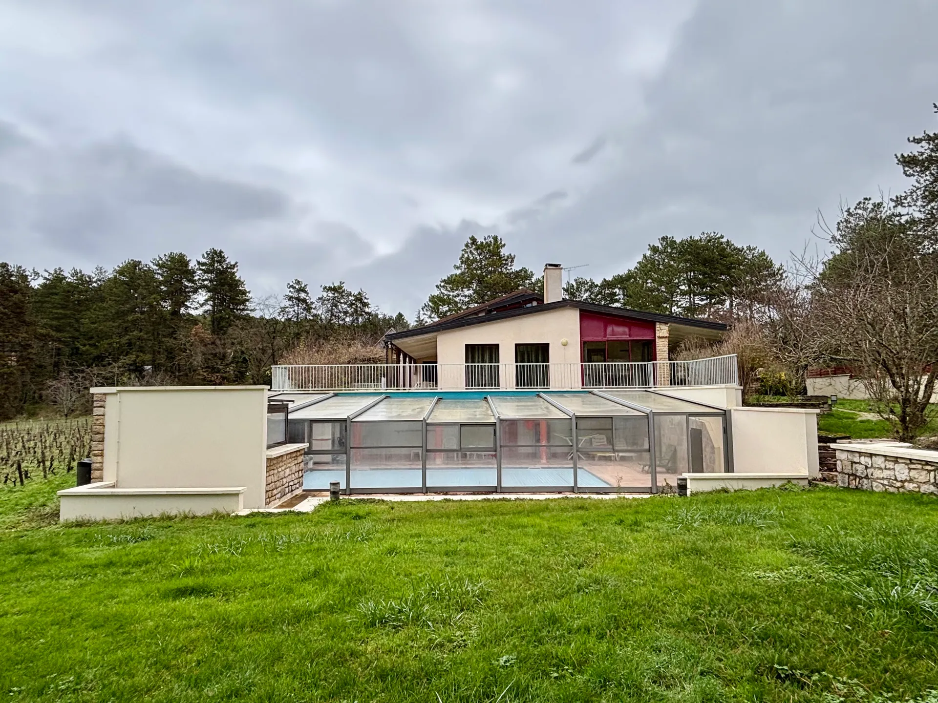 Dans grande maison chambre en colocation à Beaune — image 2 sur 15