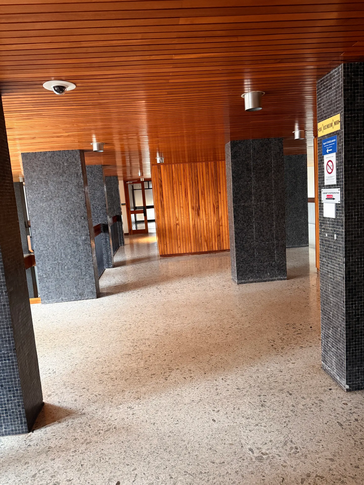 Chambre meublée dans un T5 lumineux de 104 m² – Poitiers Est-Sud — image 3 of 6