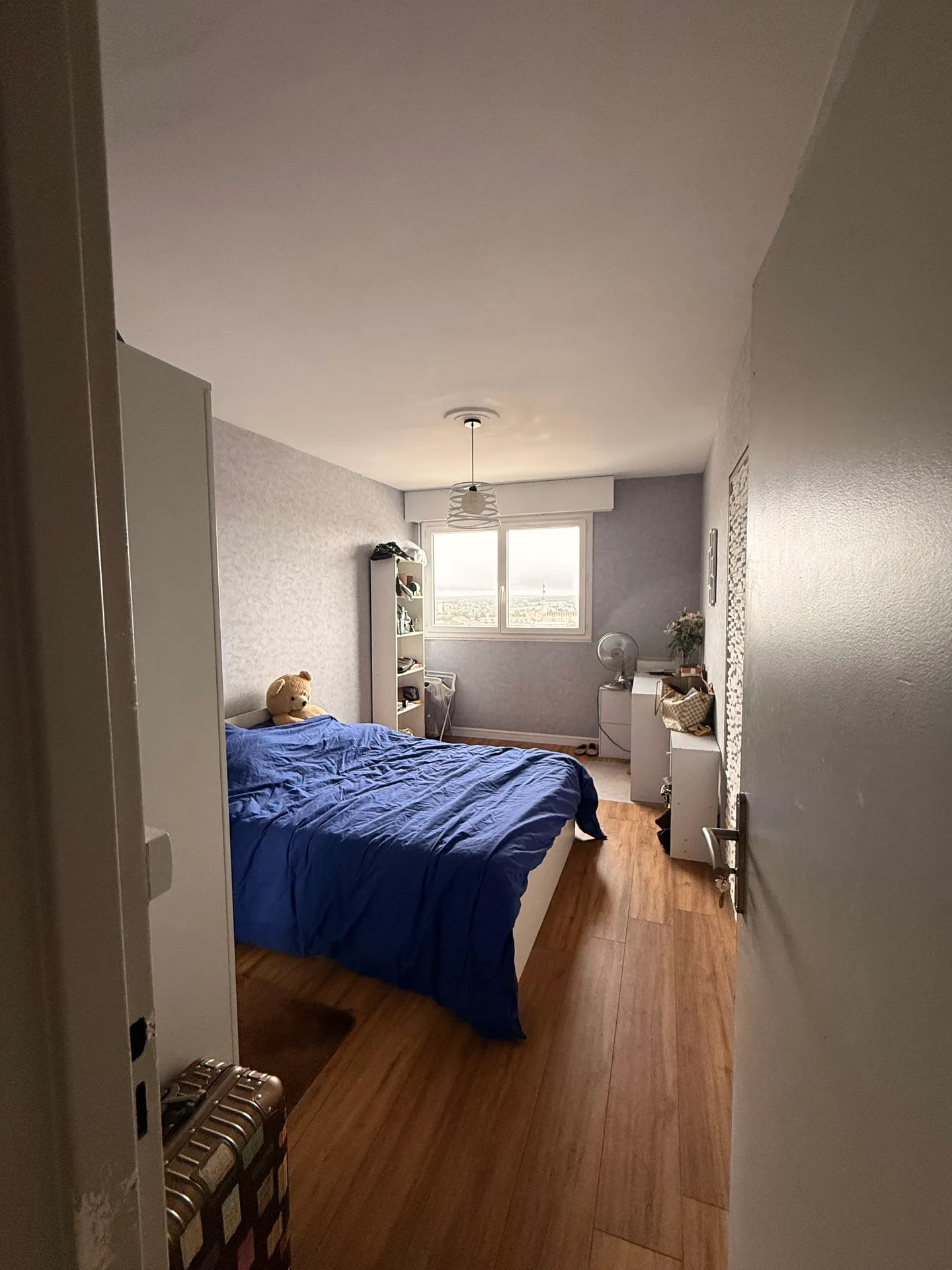 Chambre meublée dans un T5 lumineux de 104 m² – Poitiers Est-Sud — image 4 of 6